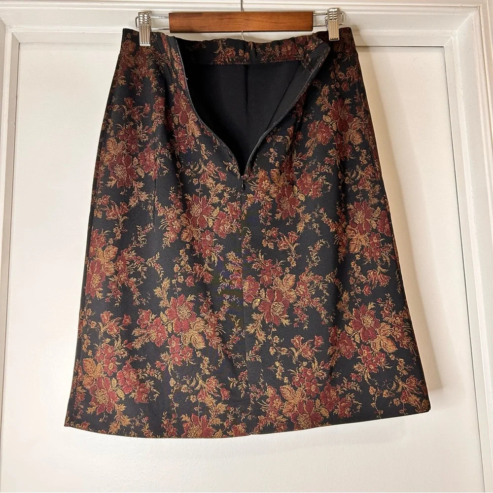 Wildlife New York Floral Brocade Skirt - Size 8 - Picture 4 of 8